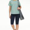 61CULdkRHvL.jpg Women's Short Sleeve Workout Shirts Breathable Yoga T-Shirts with Side Slits Athletic Tee Tops