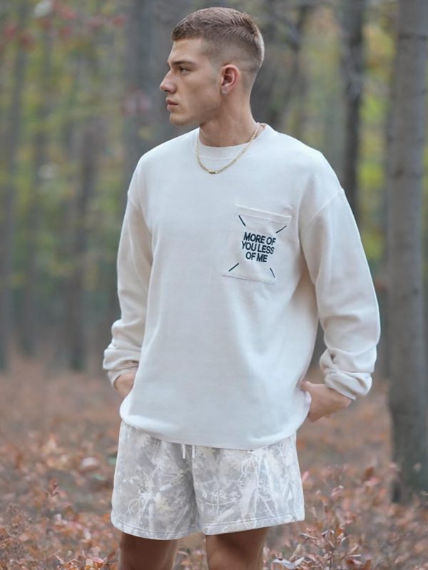 Camo Sweats Shorts for Men Women Elastic Waist Drawstring Camouflage Workout Shorts Maple Leaf Athletic Gym Shorts